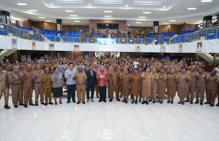 IBADAH PERPISAHAN PENJABAT (PJ) GUBERNUR PAPUA, RAMSES LIMBONG, S.IP., M. Si